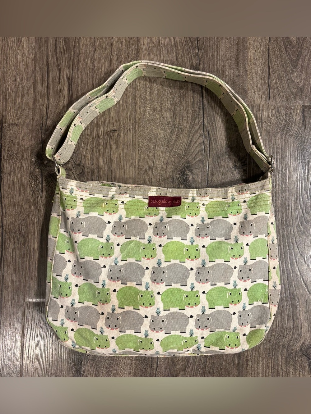 BUNGALOW 360 Cotton Canvas Purse Tote Hippo/ Bird Design Green & Grey ISSUE